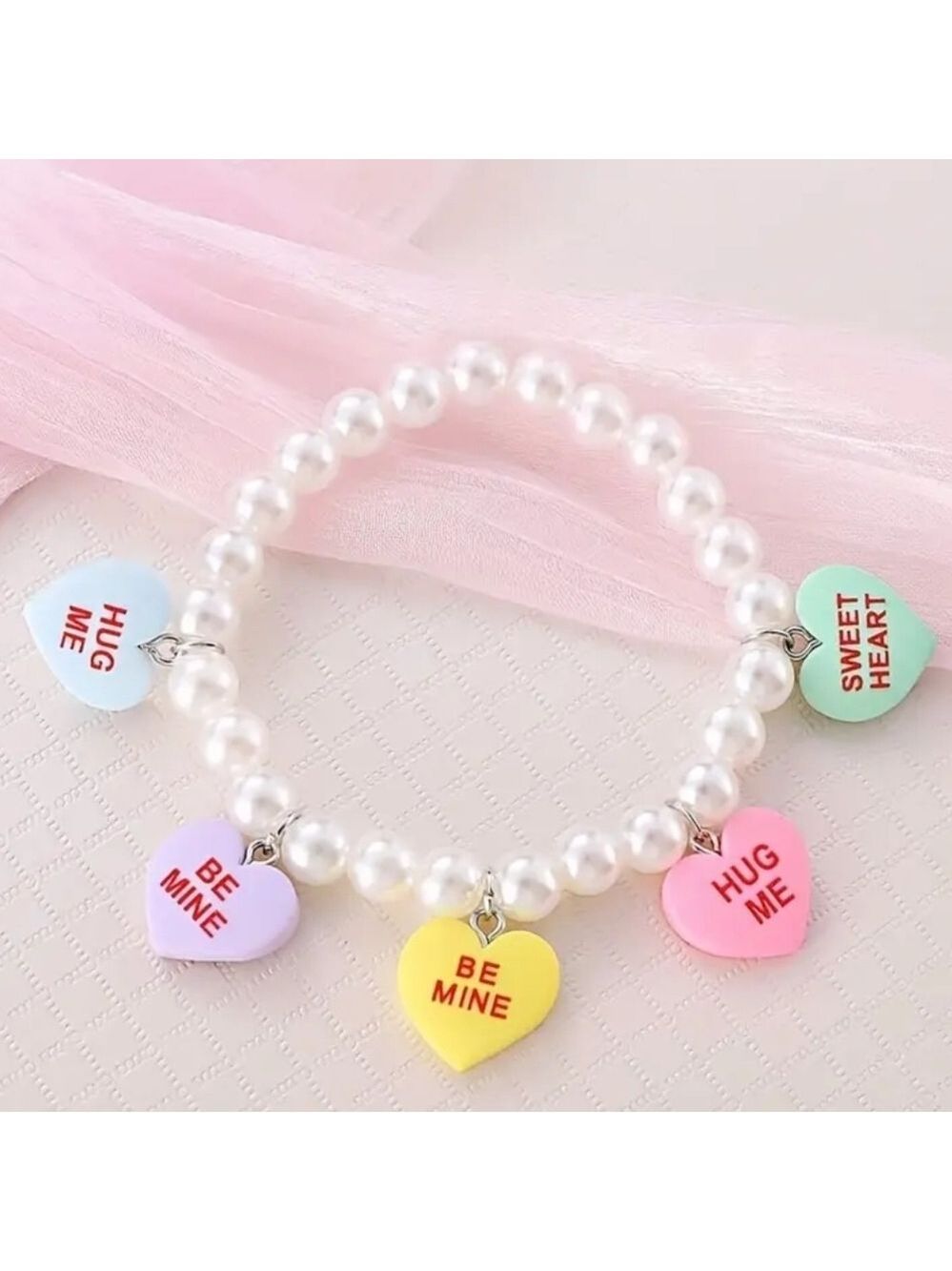 Fashion Jewelry White and Pink Bracelet with Heart Charms